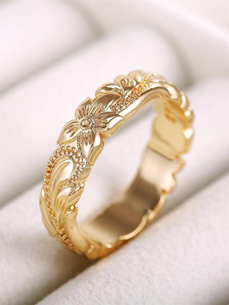 Beautiful Engraved Flower Ring